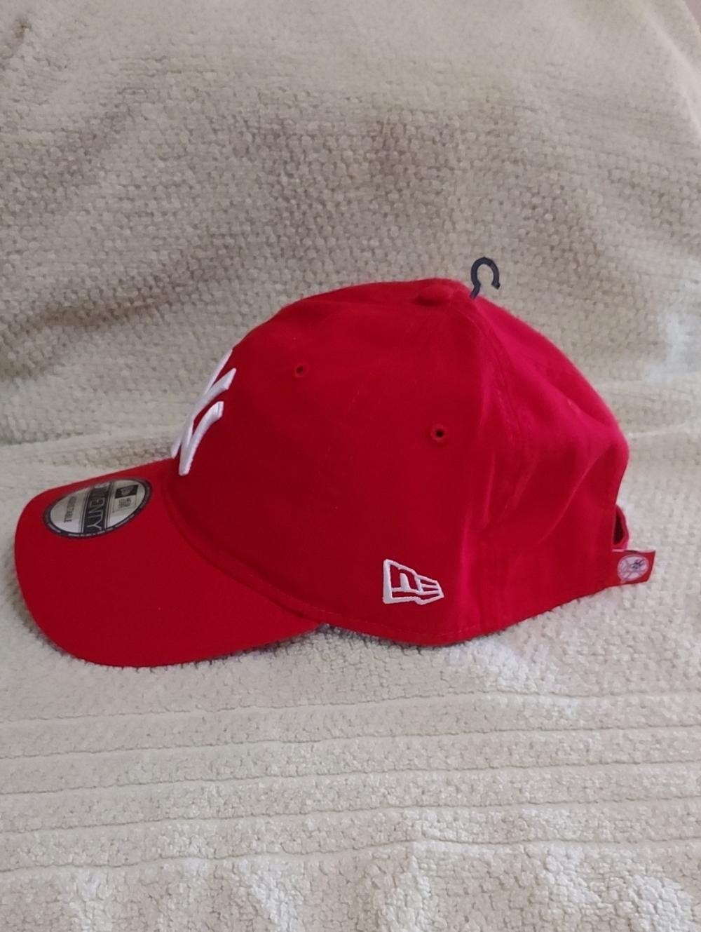 New Era 9twenty NY Yankees Hat - Picture 4 of 11